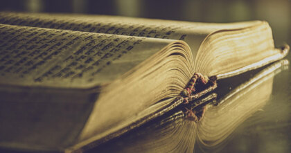 2026年3月30日(月)のサビアン：牡羊座10度 古い象徴に対して新しい形を教える男